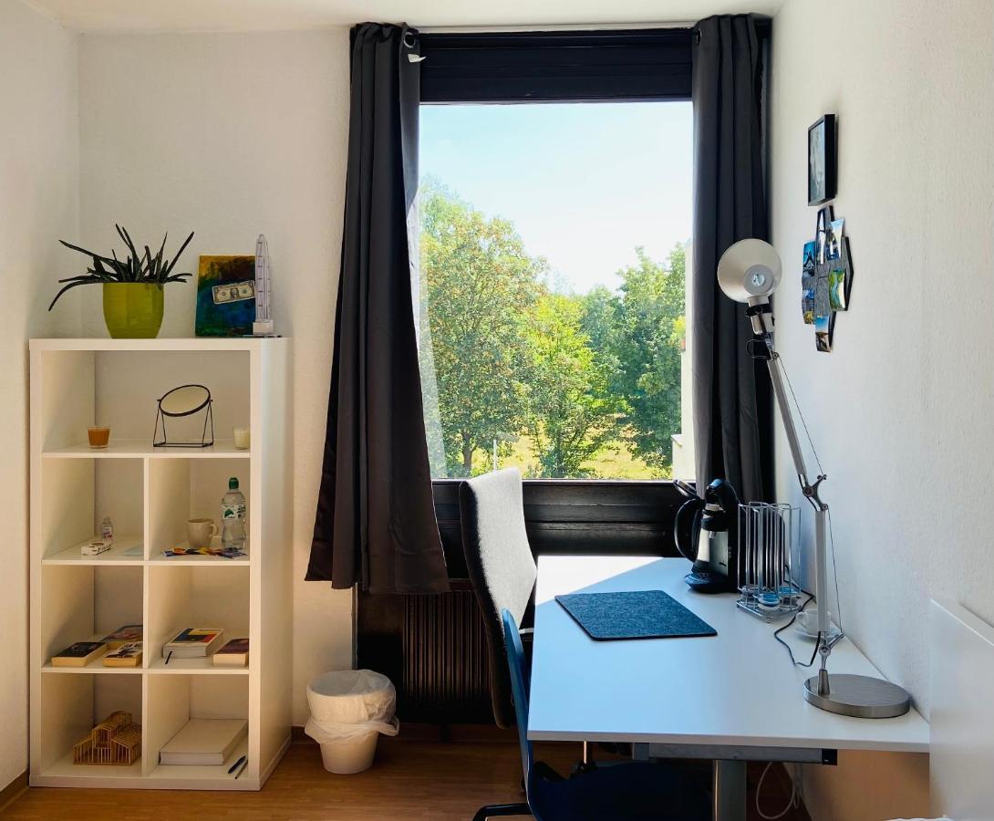 Private Room With Free Parking Koblenz  Luaran gambar
